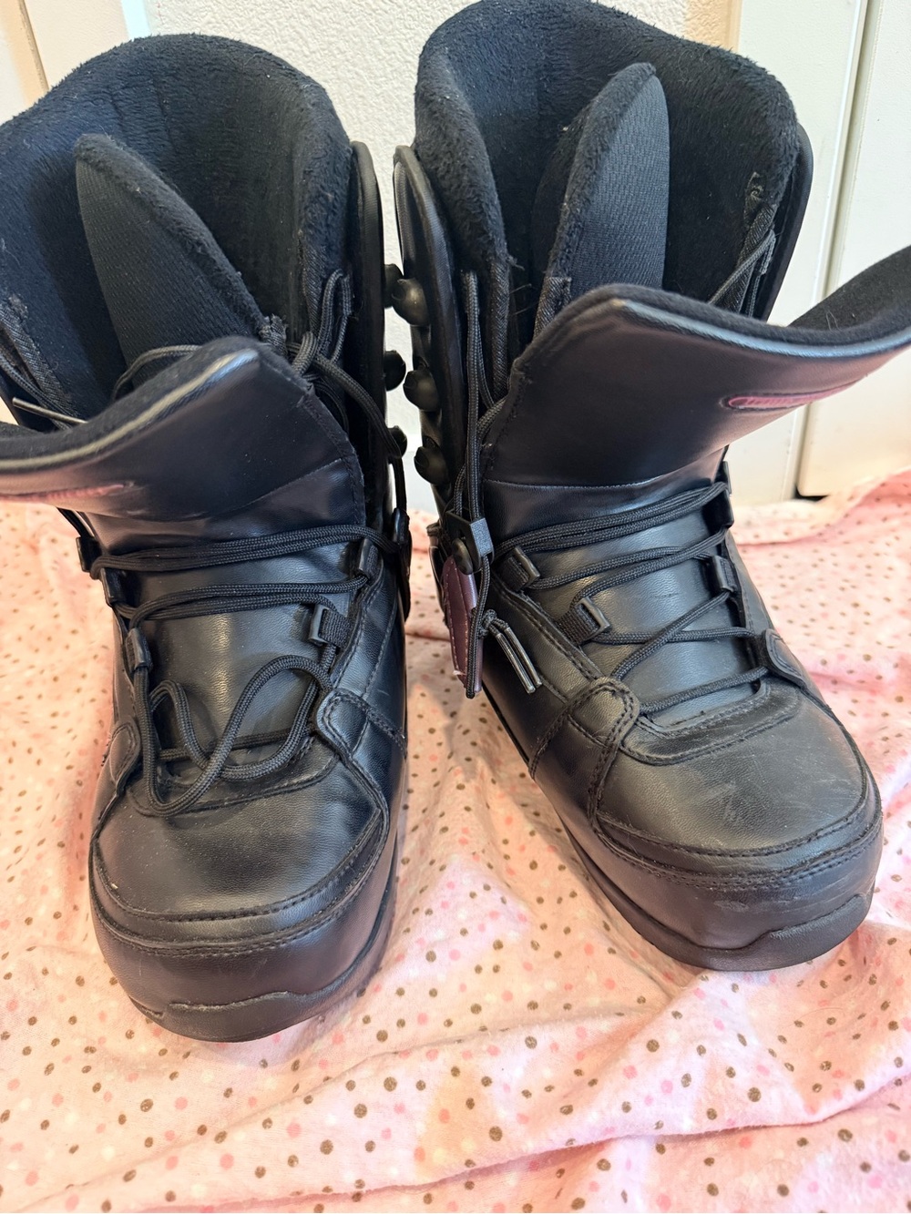 Triple Nickel 555 Women’s Snowboard Boots Size 8 Black Purple Winter Snow Gear